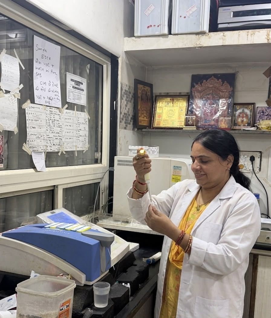 Gayatri Shah at the lab bench